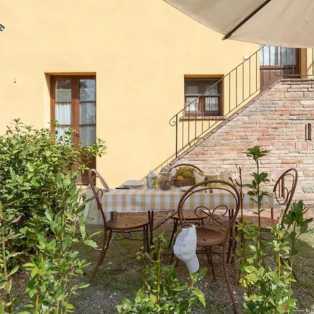 Borghigiana Aparthotel Sorrezzana